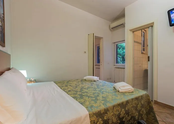 Aparthotel Lodi 4*