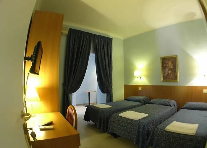 Aparthotel Lodi 4*